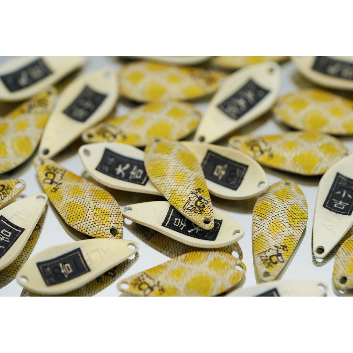 Eto Omikuji 2025 No.OMK8（干支おみくじ）