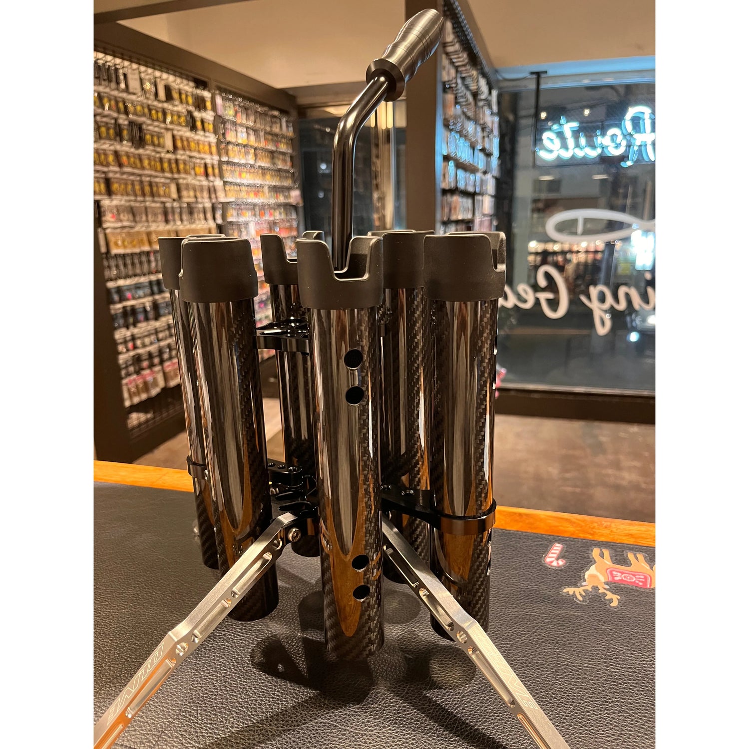 DRIVE handle (wave)